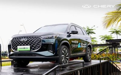 Chery Tiggo 8 CSH: Pionir Hybrid 7-Seater dengan Konsumsi Bahan Bakar 75 km/l!