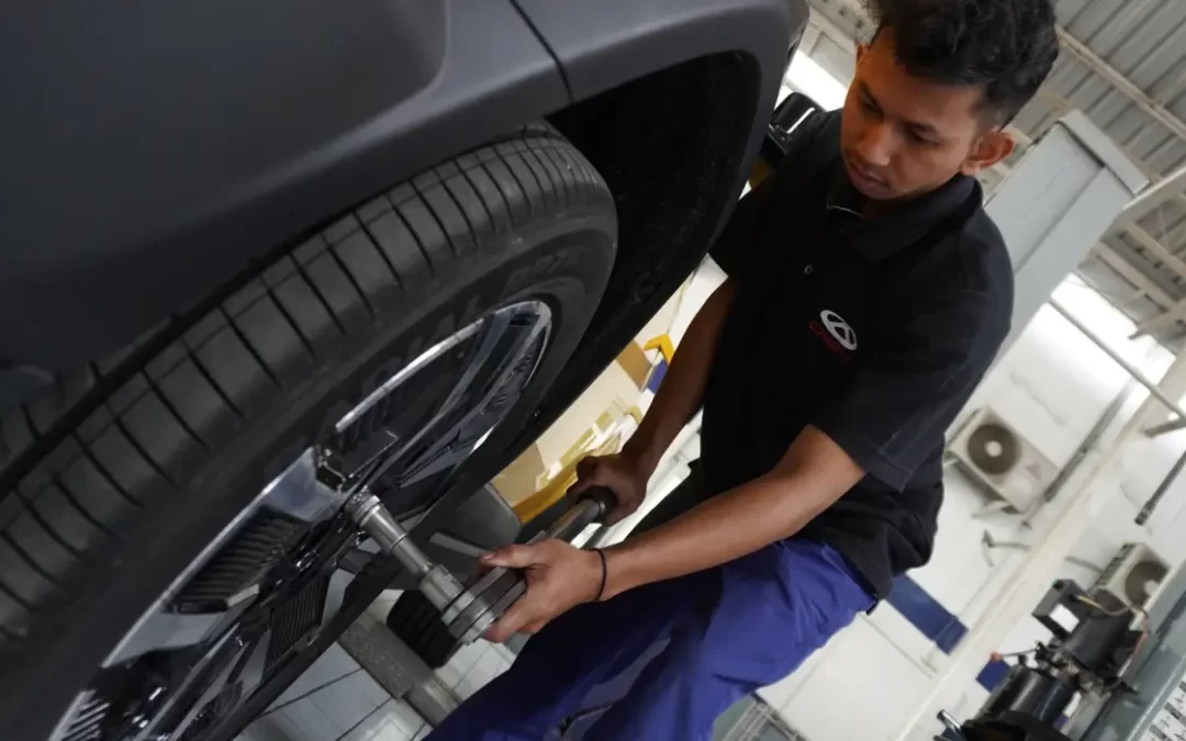 Mobil Anda Terasa Keras di Jalan Bergelombang? Jangan Khawatir! Yuk, Cek Suspensi & Kaki-Kaki di Bengkel Resmi Chery Solo Baru!
